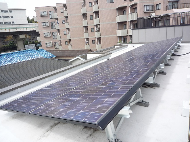 ソーラーパネル太陽光発電設備